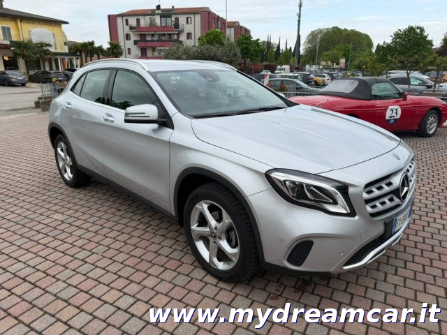 MERCEDES-BENZ GLA 200 usata, con Chiusura centralizzata