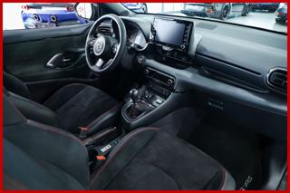 TOYOTA Yaris usata, con Interni in pelle