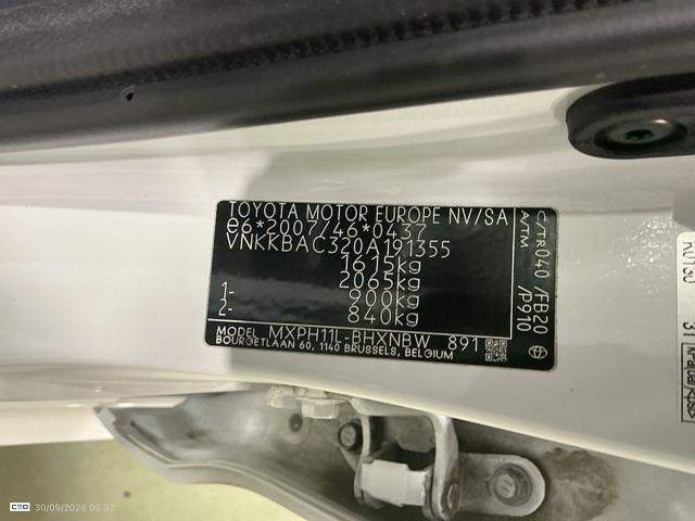 TOYOTA Yaris usata, con Cruise Control