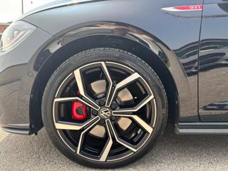 VOLKSWAGEN Polo usata, con Autoradio