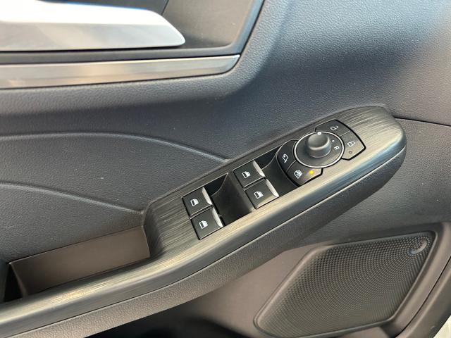 FORD Kuga usata, con Park Distance Control