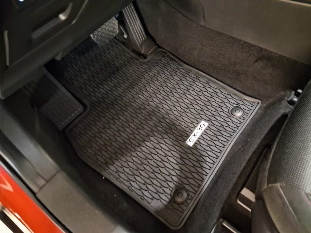 MAZDA CX-30 usata, con Cruise Control
