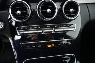 MERCEDES-BENZ C 220 usata, con Sedile posteriore sdoppiato