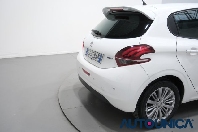 PEUGEOT 208 usata 43