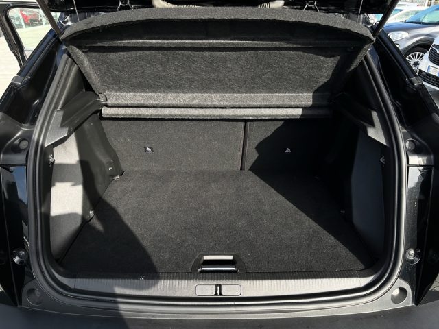 PEUGEOT 2008 usata, con Fari LED