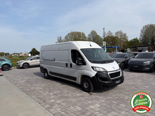PEUGEOT Boxer usata, con Boardcomputer
