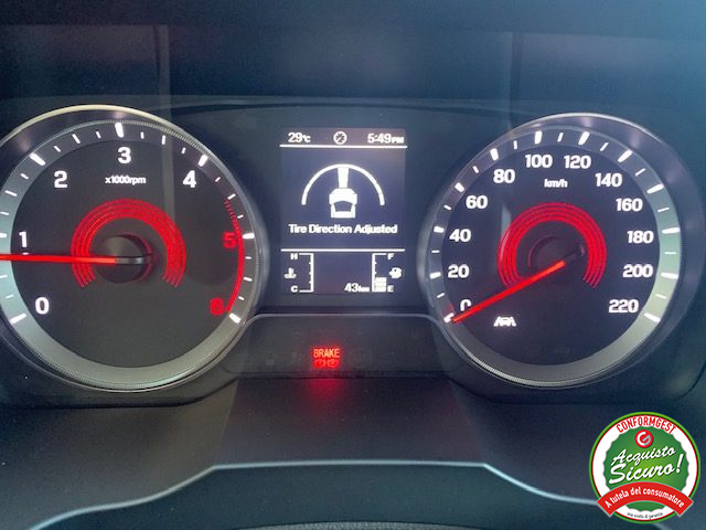 KGM Korando usata, con ESP