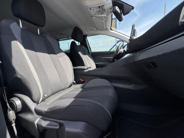 PEUGEOT 3008 usata, con Vetri oscurati