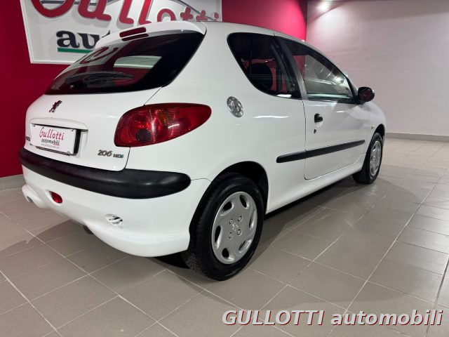 PEUGEOT 206 usata, con Controllo automatico clima