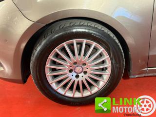 MERCEDES-BENZ V 250 usata, con Chiusura centralizzata telecomandata