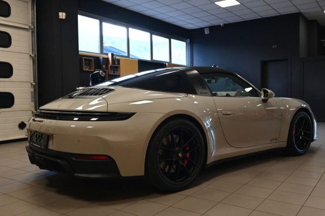 PORSCHE 992 usata 45