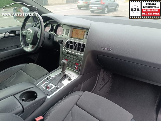 AUDI Q7 usata, con Climatizzatore automatico, 2 zone