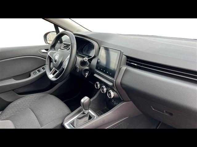 RENAULT Clio usata, con Climatizzatore