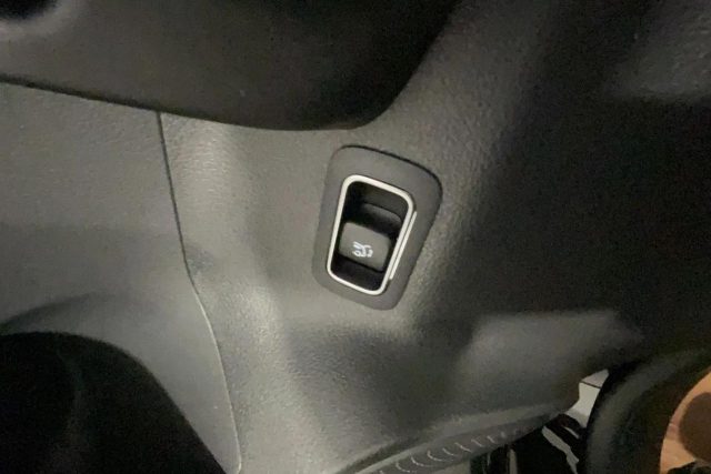 MERCEDES-BENZ GLA 200 usata, con Filtro antiparticolato