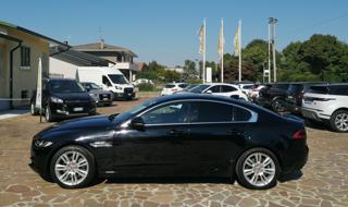 JAGUAR XE usata, con Airbag