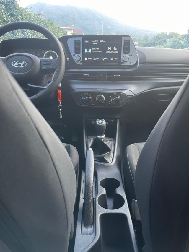 HYUNDAI i20 usata, con Controllo elettronico della corsia