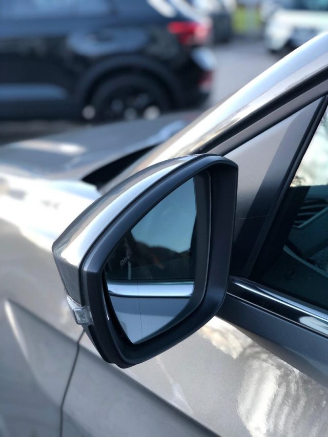 VOLKSWAGEN T-Cross usata, con Controllo trazione