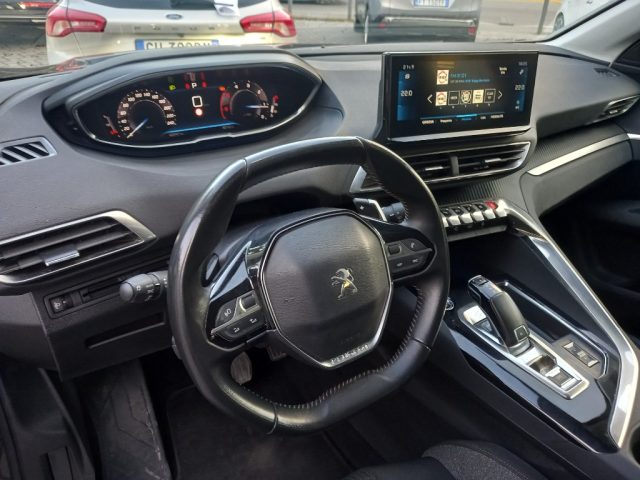 PEUGEOT 3008 usata, con Autoradio