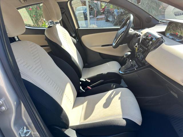 LANCIA Ypsilon usata, con Immobilizzatore elettronico