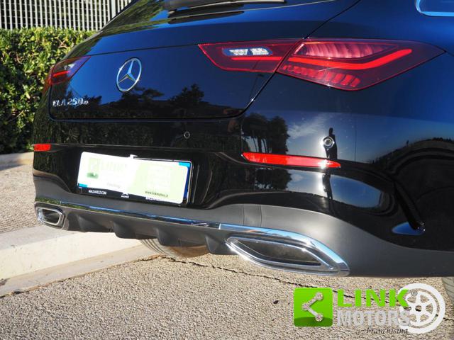 MERCEDES-BENZ CLA 250 usata, con Apple CarPlay