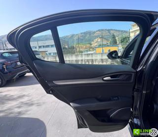 ALFA ROMEO Stelvio usata, con Gancio traino