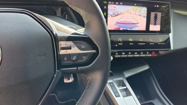 PEUGEOT 308 usata, con Sistema di navigazione