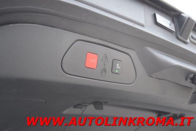 OPEL Grandland usata, con Sedili riscaldati