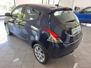 LANCIA Ypsilon usata, con Airbag