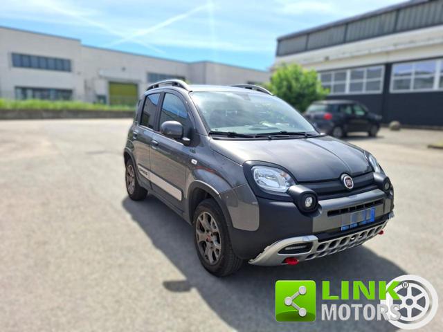 FIAT Panda Cross usata, con Bluetooth