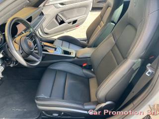 PORSCHE 992 usata, con Autoradio