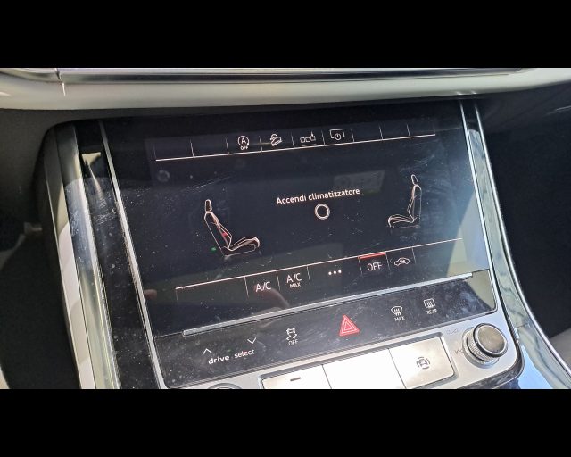 AUDI Q8 usata, con Controllo elettronico della corsia