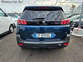 PEUGEOT 5008 usata, con Park Distance Control