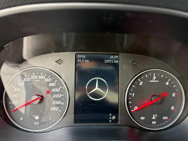 MERCEDES-BENZ Vito usata, con USB
