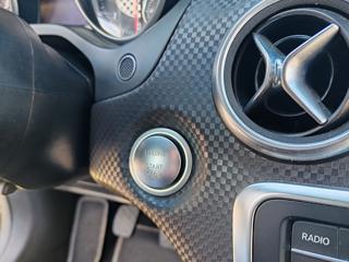 MERCEDES-BENZ A 180 usata, con Kit antipanne