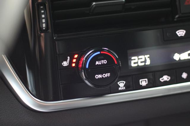 NISSAN Qashqai usata, con Volante in pelle