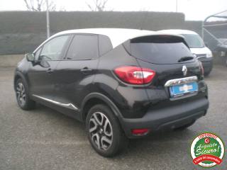 RENAULT Captur usata, con Autoradio