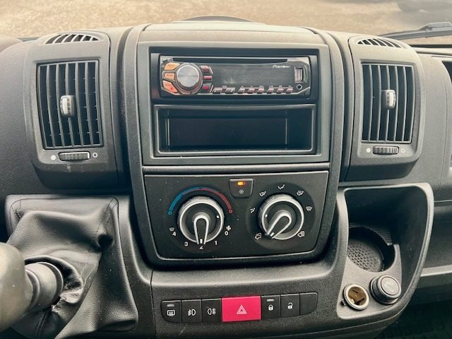 PEUGEOT Boxer usata 11