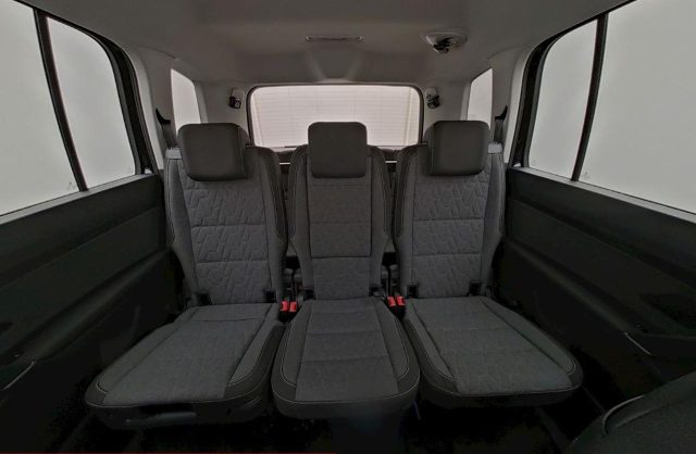 VOLKSWAGEN Touran usata, con Cerchi in lega