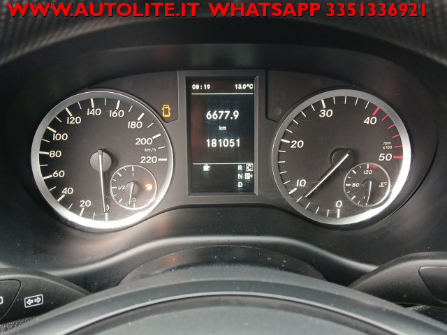 MERCEDES-BENZ Vito usata, con Servosterzo