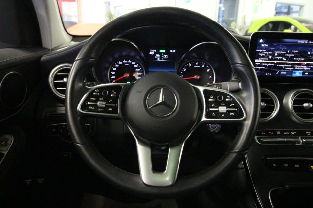 MERCEDES-BENZ GLC 300 usata, con Cronologia tagliandi