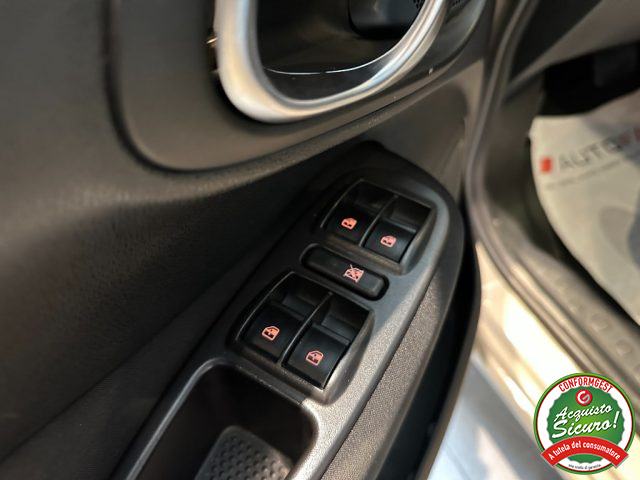 FIAT 500L usata, con USB