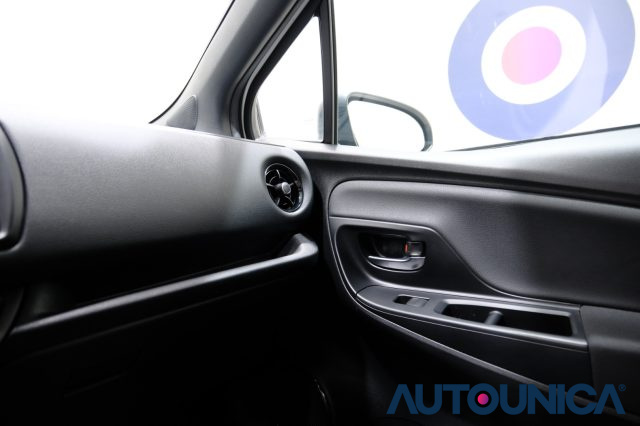 TOYOTA Yaris usata, con Start/Stop Automatico