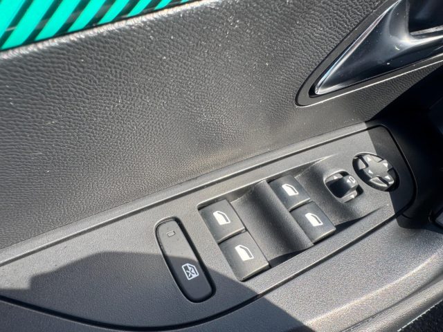 PEUGEOT 2008 usata, con Cronologia tagliandi