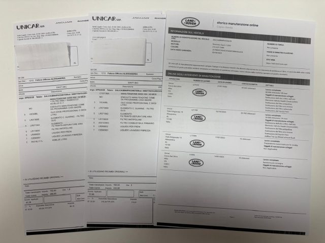 LAND ROVER Discovery Sport usata, con Portellone posteriore elettrico
