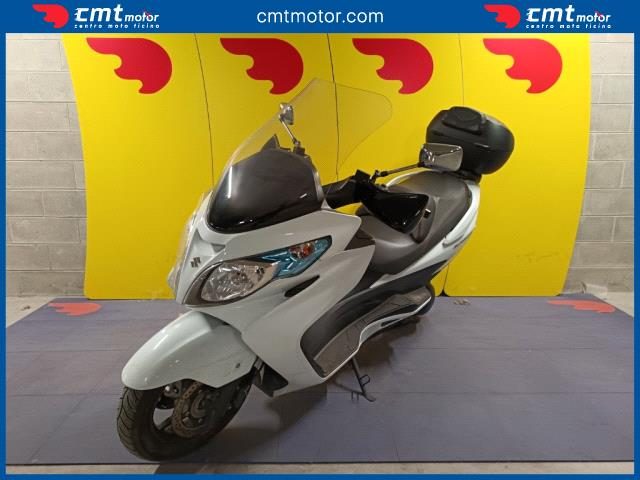 SUZUKI Burgman AN 400 usata 1