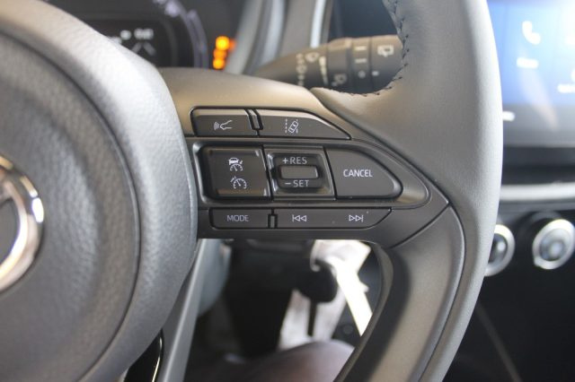 TOYOTA Aygo X usata, con Airbag testa