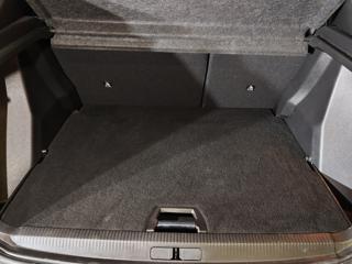 PEUGEOT 2008 usata, con Volante in pelle