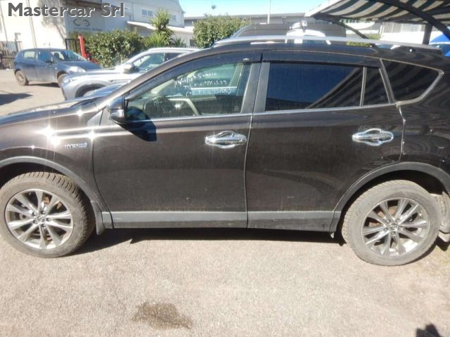 TOYOTA RAV 4 usata, con Alzacristalli elettrici