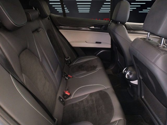 ALFA ROMEO Stelvio usata 18