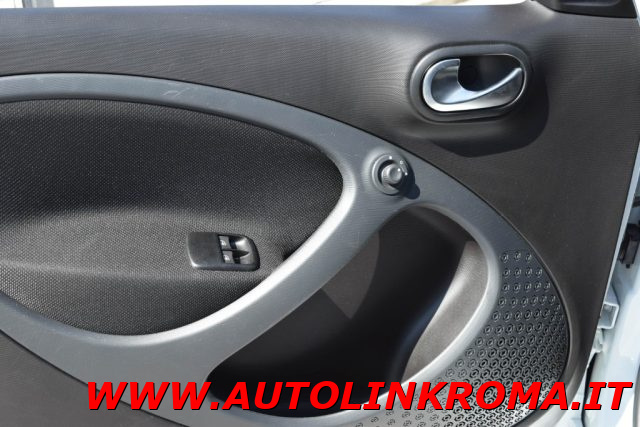 SMART ForFour usata, con Touch screen